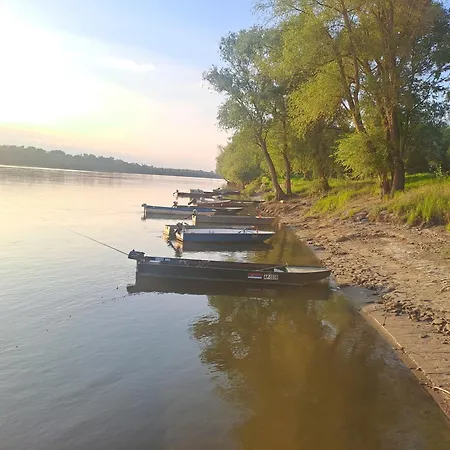 度假居 Vikendica Bagremov Hlad 阿帕丁