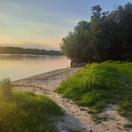 Vikendica Bagremov Hlad